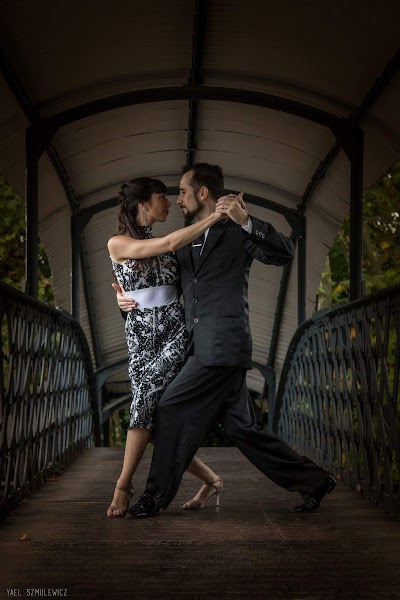 Tango en Palermo Clases de tango/ Tango lesson/ Aula