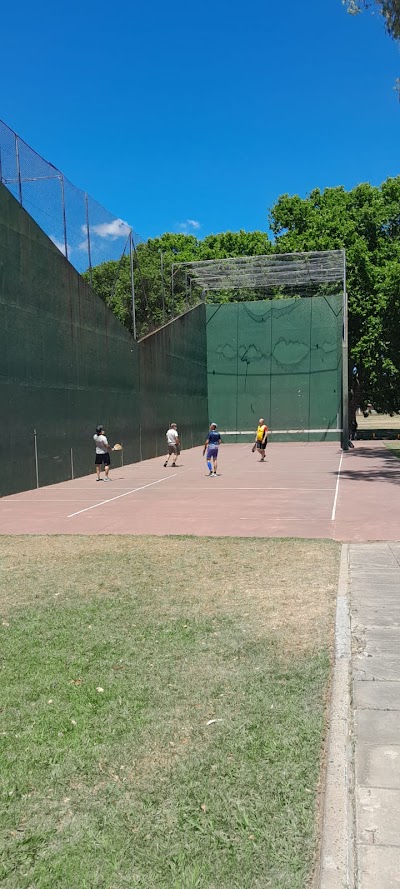 Cancha de Fronton de Padel - Parque Sarmiento