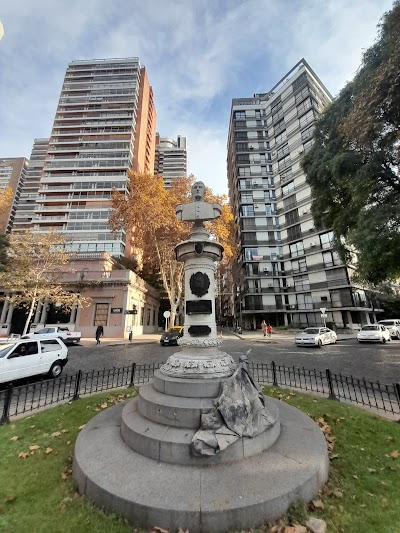 Monumento Belgrano de Fontana