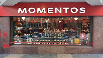 Vinoteca Momentos