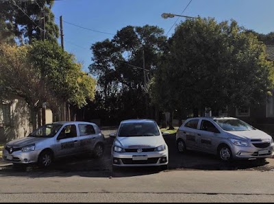 AUTOESCUELA FULLCAR