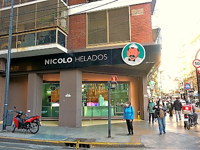 Nicolo Helados