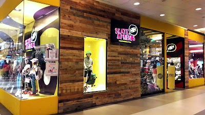 Skate & Friends - Abasto Shopping