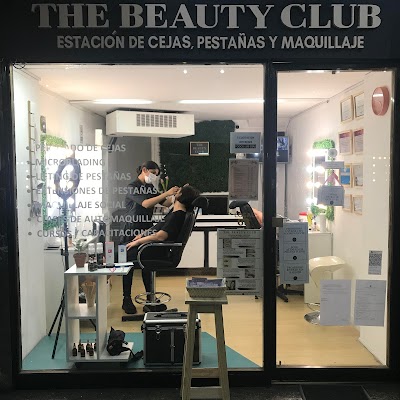 THE BEAUTY CLUB “Estación de Cejas, Pestañas y Maquillaje Profesional”