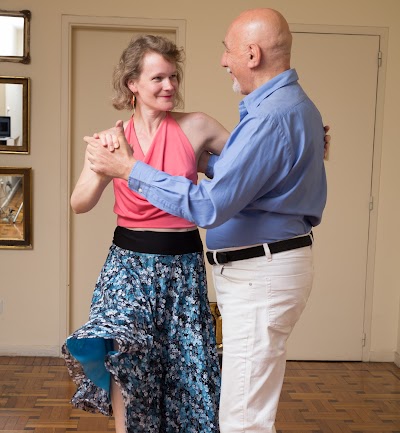 Tango classes, Milonga Tours & Tango Retreats with Valerie Kattenfeld