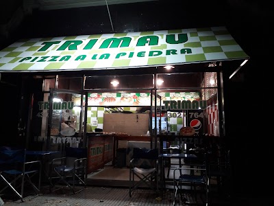 TRIMAU-pizza a la piedra y al corte-.