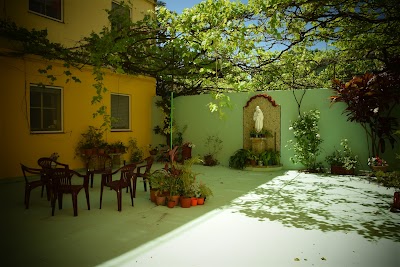 Casa "Savina Petrilli" Congregación Hnas de los Pobres de Sta Catalina de Siena.