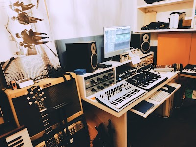 Estudios Naranja // Rec • Mix • Mastering • Audio Post