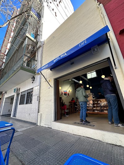 Molina Panadería Café