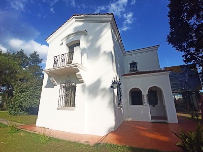 Golf Museum Cultural Complex "Roberto De Vicenzo"