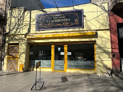 Panadería y Confitería ´"LA BOMBONERA"