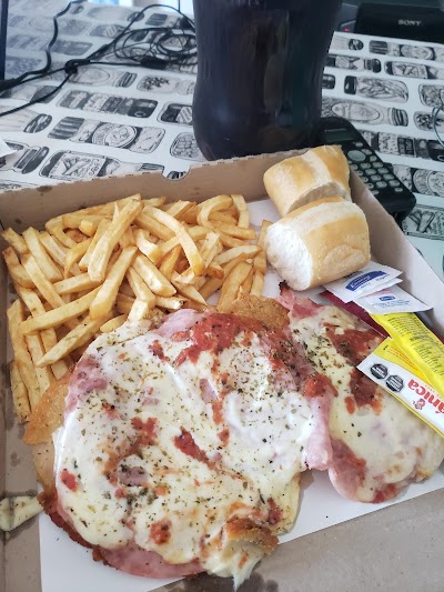 Roman Pizzería, Empanadas Y Más...