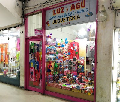 Luz y Agu