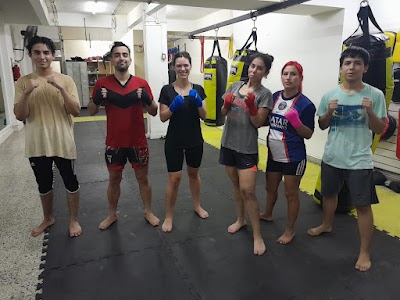 DEPREDADORES FIGHT CLUB "TEAM VASQUEZ"