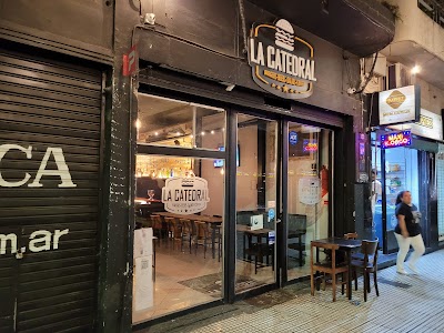 La Catedral - Burger Beers and Salads