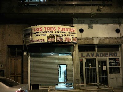 Parrilla "Los Tres Puentes"