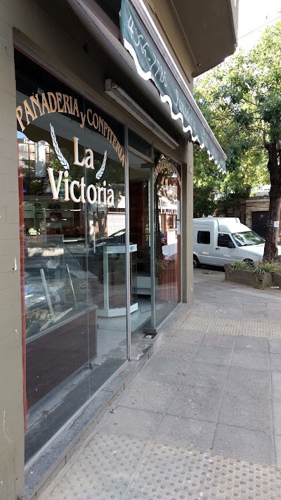 LA VICTORIA - Panaderia y Confiteria -