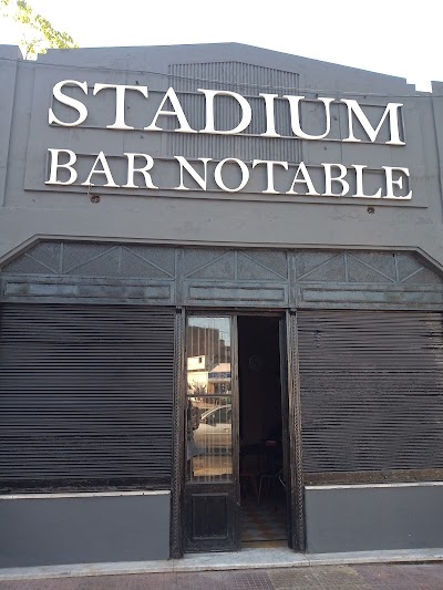 Bar Notable y Restaurant Stadium