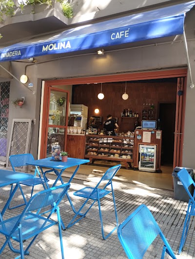 Molina Panadería Café