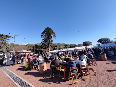 Feria de artesanías parque chacabuco