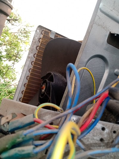 Técnico en refrigeración instalación de aires acondicionados , mantenimiento integral