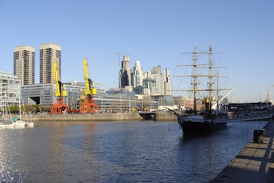 Raíces Puerto Madero