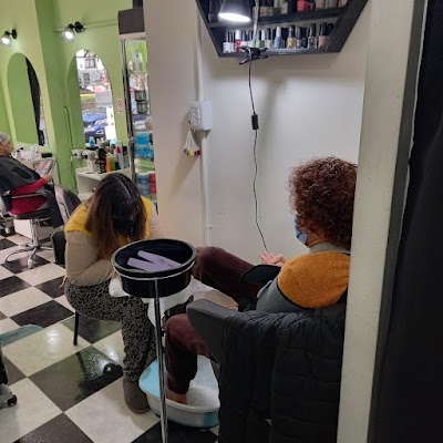 Buena Melena Salon unisex