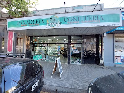 Panadería y Confitería Lyon