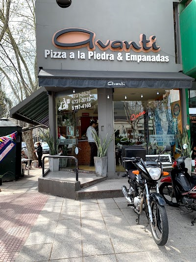 Avanti Tigre Pizza a la Piedra y Empanadas