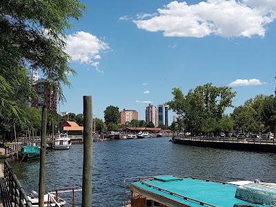 Catamaranes Tigre