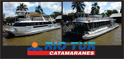 Río tur catamaranes