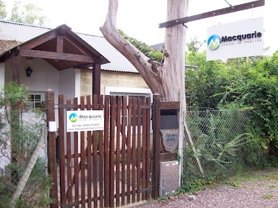 Macquarie School of English