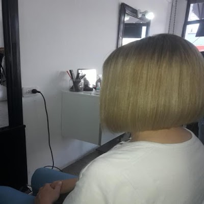 SIMONA´S PELUQUERÍA