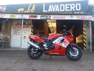 Lavadero y Lubricentro La Curva