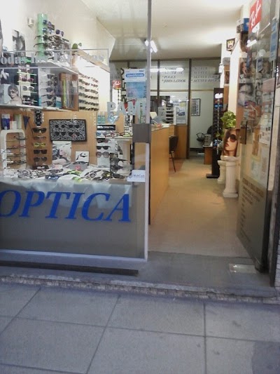 Centros Opticos Especializados