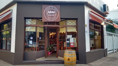 NINEAlmacen de Vinos