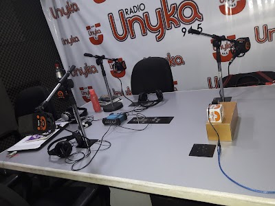 Radio Unyka 94.5 San isidro