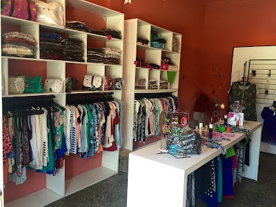 Ropa y Accesorios Amazonas