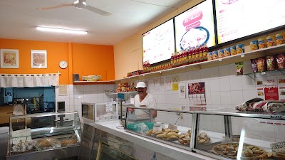 Fábrica de Pastas "Lamadrid"