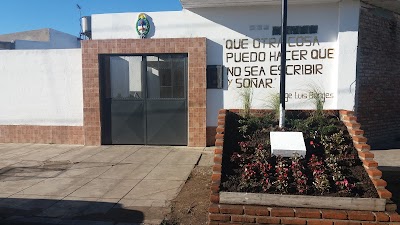 Escuela de Educación Secundaria N.º 13