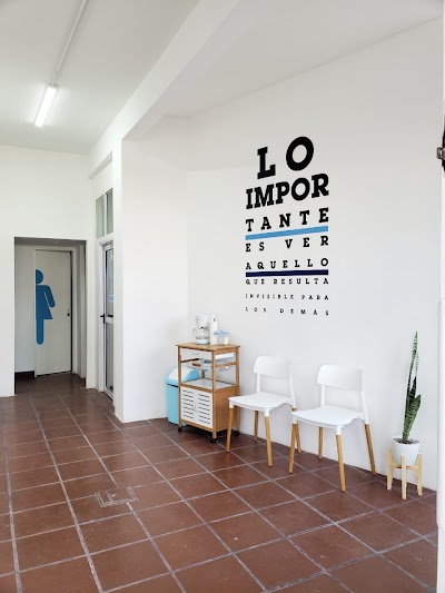 Centro De Ojos Grand Bourg - Dr Lopresti - Alta Complejidad