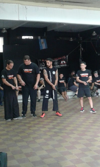 Academia shurkane San Miguel DOJO SILVA defensa personal. Kali filipino