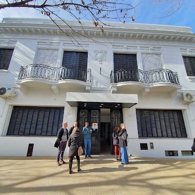 Escuela de Lenguas UNLP