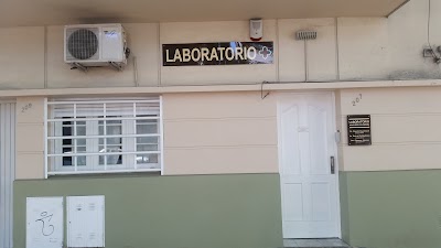 Laboratorio Análisis Clínicos