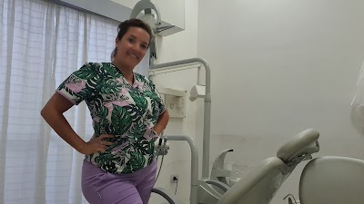 Odontologia y estetica Dra Karina V. Frosio