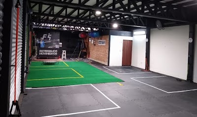 FUNCTIONAL & SPORT gym