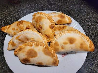 Empanada Manía Quilmes