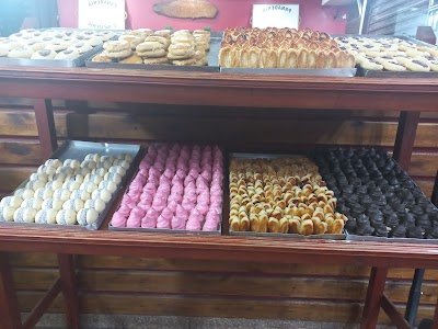 Panaderia Manantial Confiteria