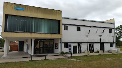 Centro Cultural y Polideportivo "PAPA FRANCISCO"