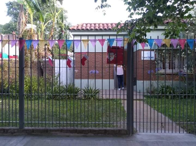 ESCUELA DE INGLES ( En Maximo Paz)